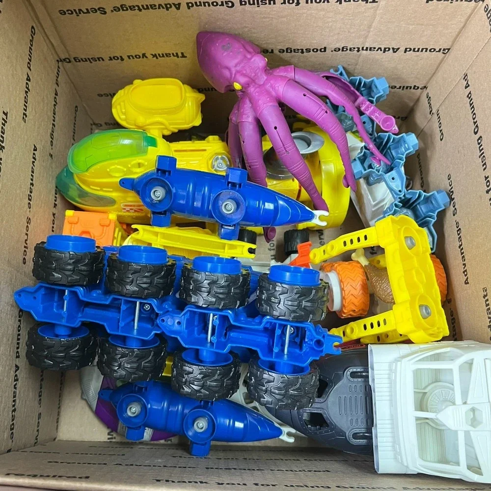 MBX Matchbox Mega Rig Shark  & Squid Sub, Space Shuttle‎ UFO & Sea Rescue Extras